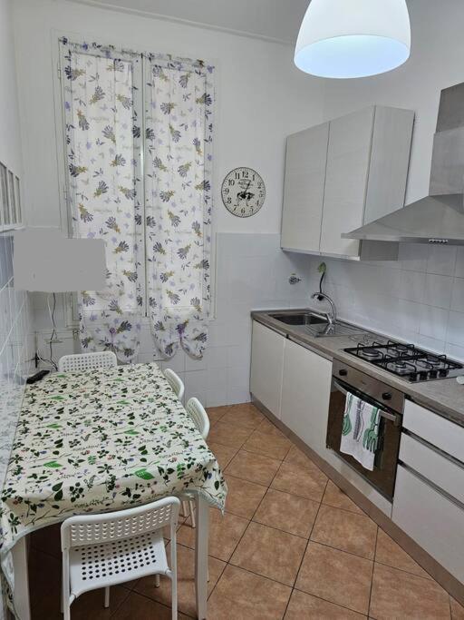 Ca Tosca Apartment Специя Екстериор снимка